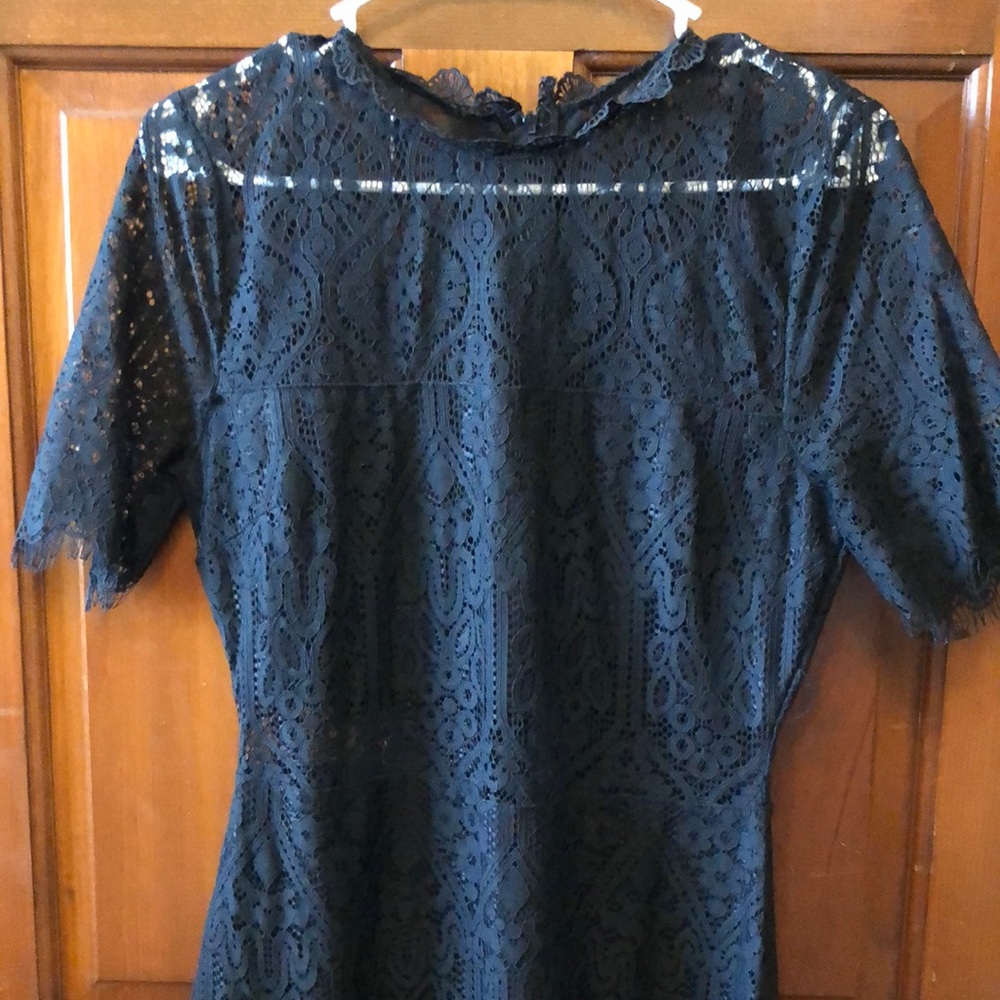 Black lace midi Lulu’s dress size M